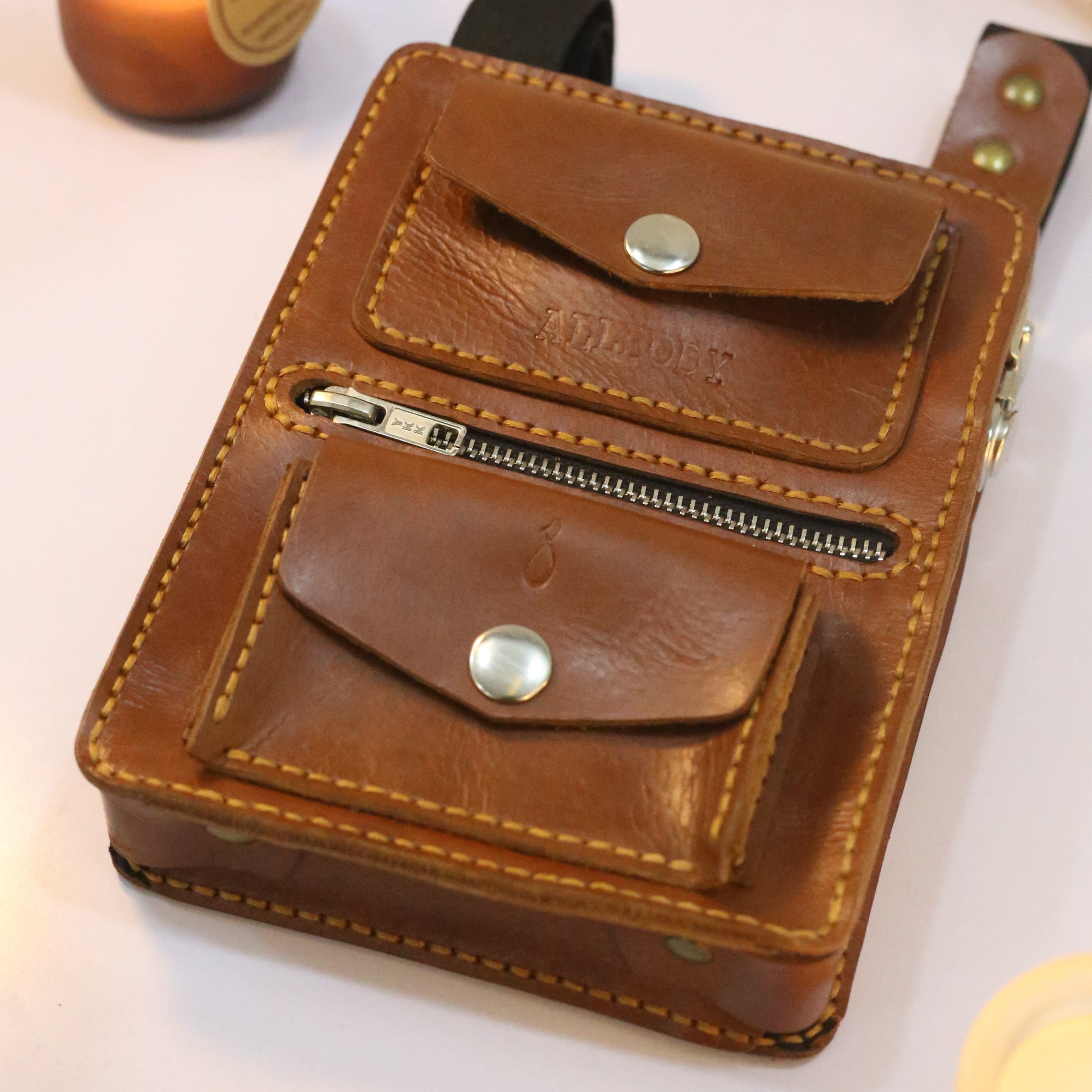 B1 Handmade Leather Crossbody Bag Brown