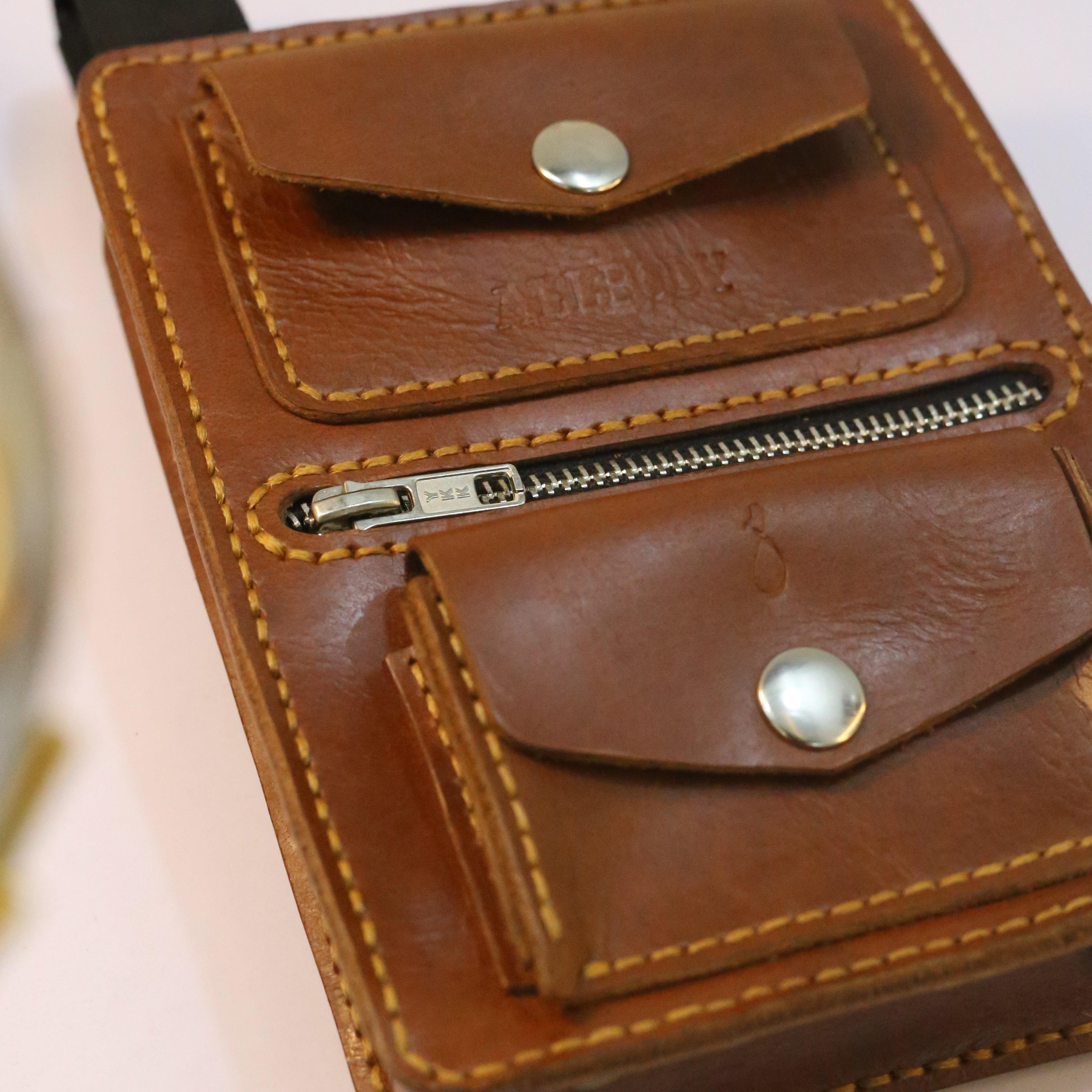 B1 Handmade Leather Crossbody Bag Brown