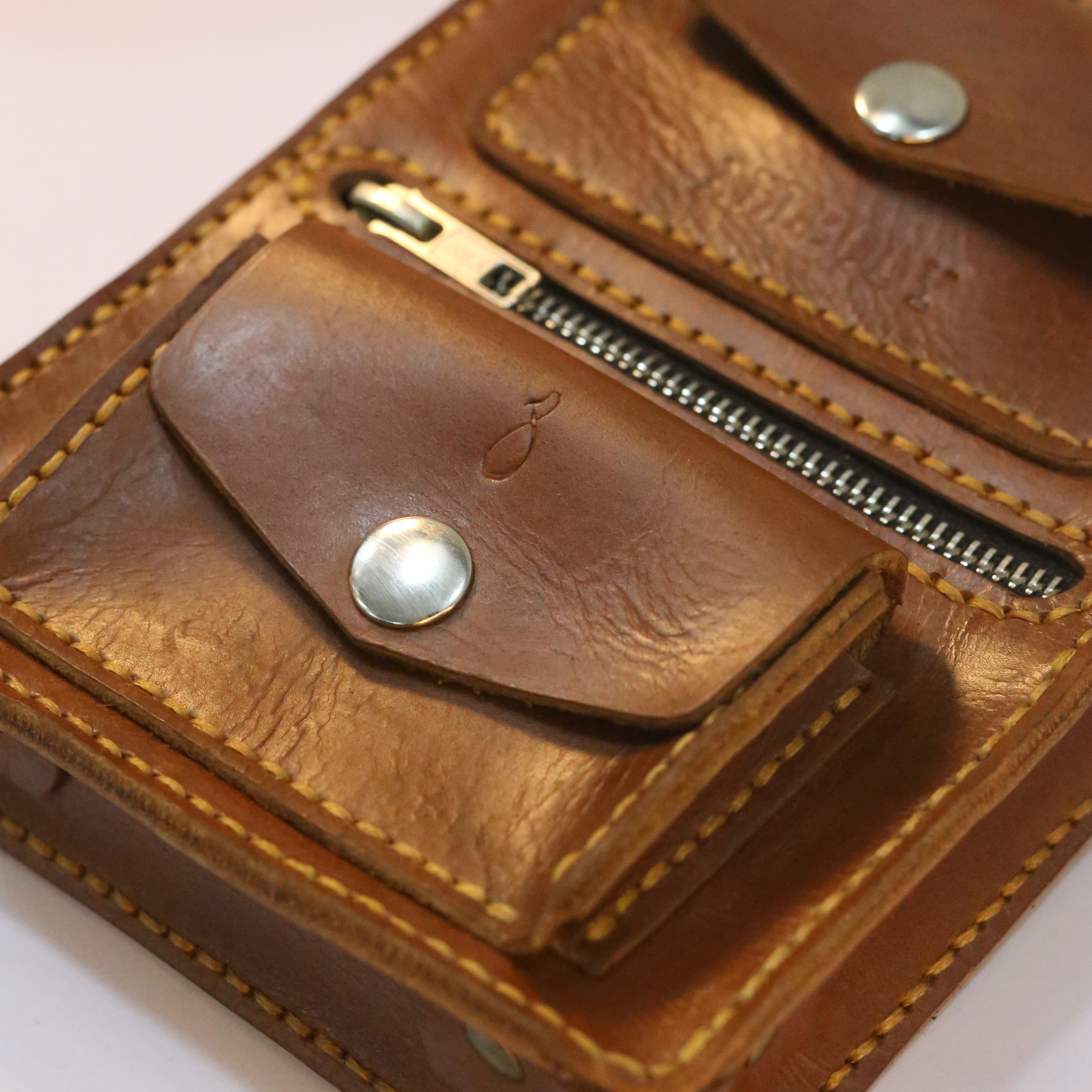 B1 Handmade Leather Crossbody Bag Brown