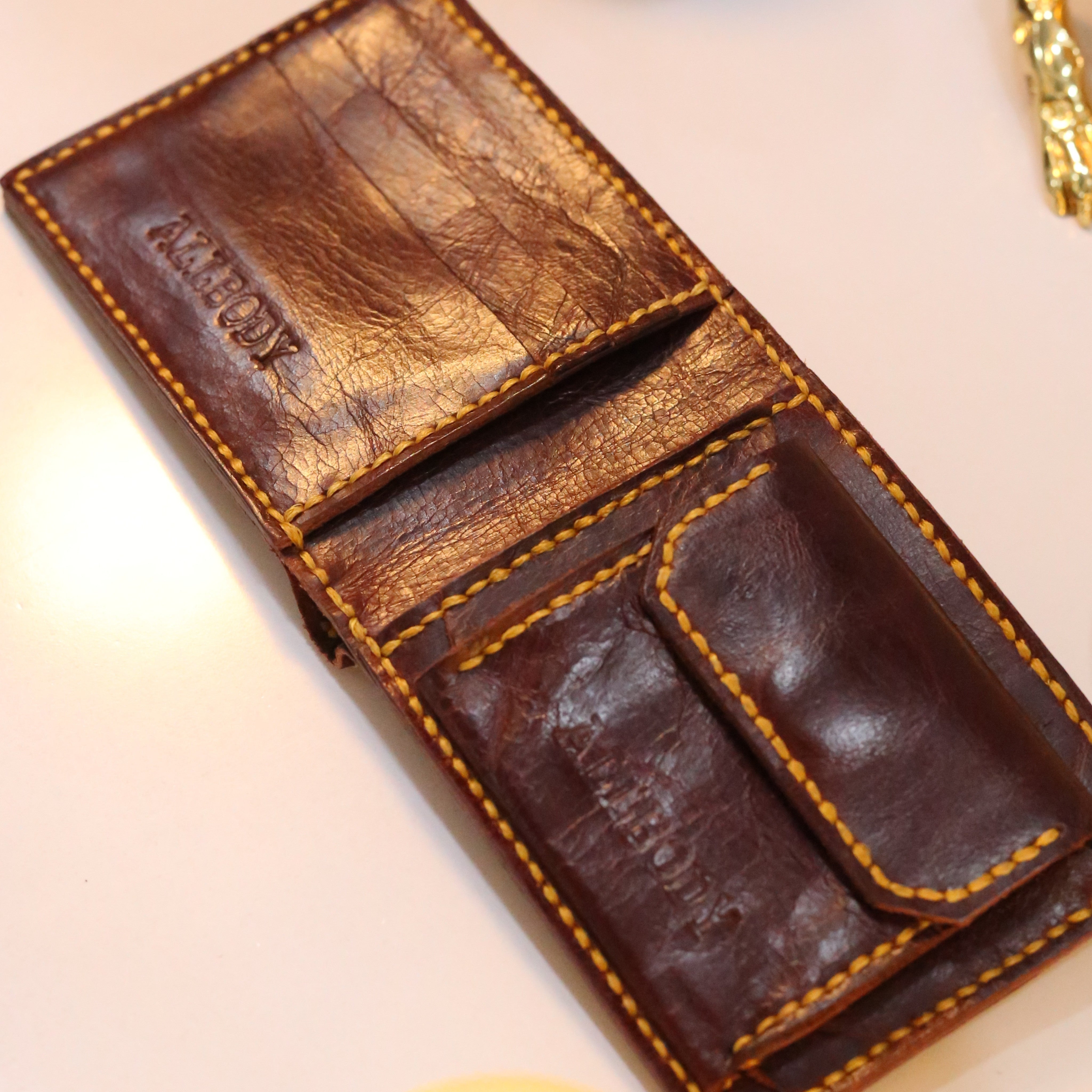 W7 Handmade Leather Coin Wallet Maroon