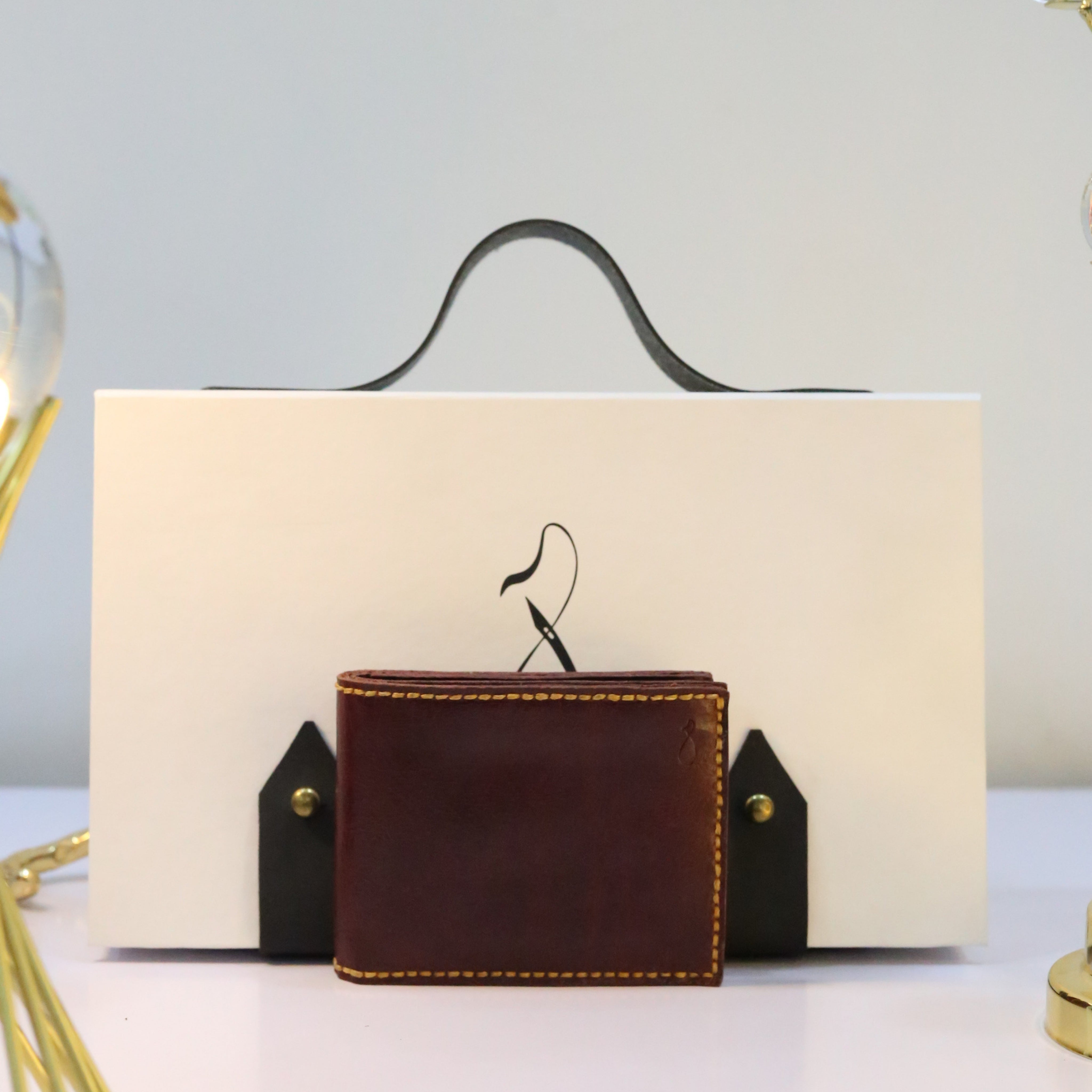 W7 Handmade Leather Coin Wallet Maroon