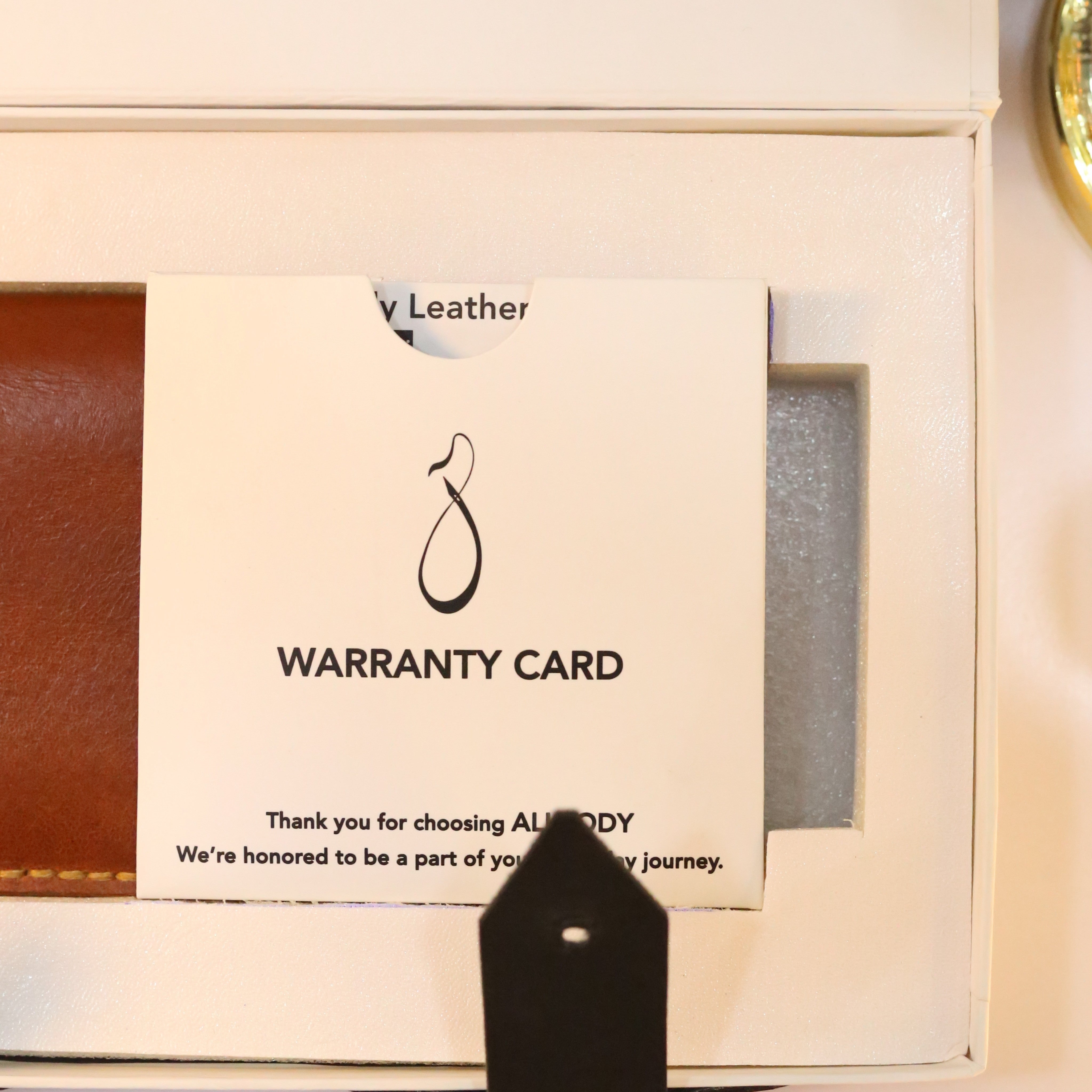 W9 Long Bi-Fold Handmade Leather Wallet Brown